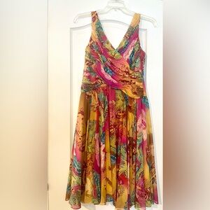 Cachet, Size 8, Yellow gold floral print